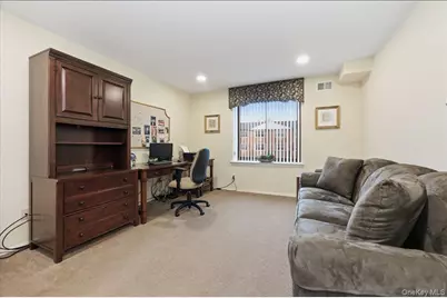 99 S Park Avenue #224, Rockville Centre, NY 11570 - Photo 15