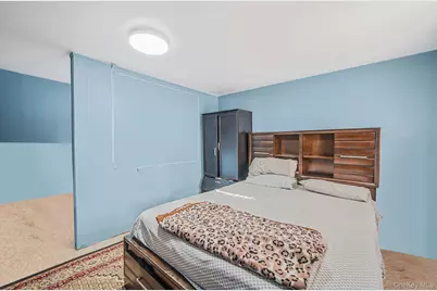 897 Washington Avenue, Westbury, NY 11590 - Photo 17