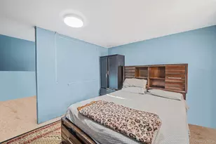 897 Washington Ave, Westbury, NY 11590 - Photo 17