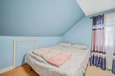 897 Washington Avenue, Westbury, NY 11590 - Photo 19