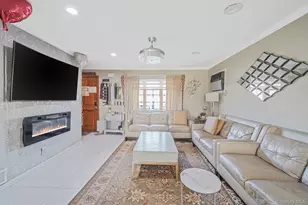 897 Washington Ave, Westbury, NY 11590 - Photo 7