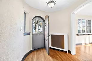 5 Seymour Pl, White Plains, NY 10605 - Photo 3