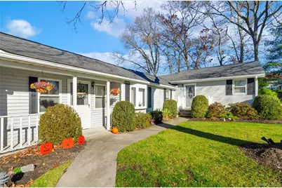 25 45th Street, Islip, NY 11751 - Photo 5