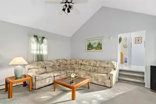 25 45th St, Islip, NY 11751 - Photo 19