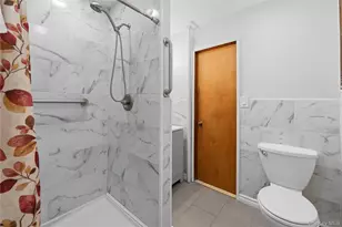 135-29 126th St, Ozone Park, NY 11420 - Photo 9