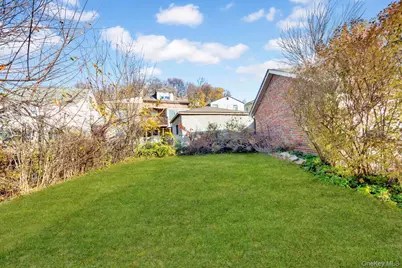 34 King Avenue, Yonkers, NY 10704 - Photo 25