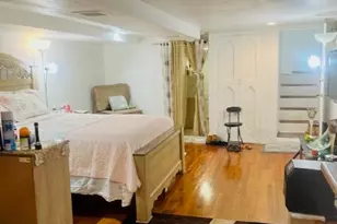 107-35 E Van Wyck Expressway, Jamaica, NY 11435 - Photo 1