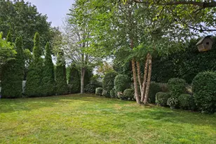 286 Pacific St, Massapequa Park, NY 11762 - Photo 27