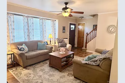 286 Pacific Street, Massapequa Park, NY 11762 - Photo 3