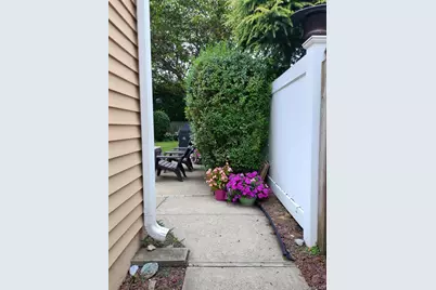 286 Pacific Street, Massapequa Park, NY 11762 - Photo 29