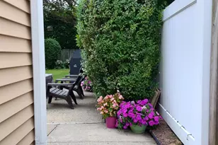 286 Pacific St, Massapequa Park, NY 11762 - Photo 29