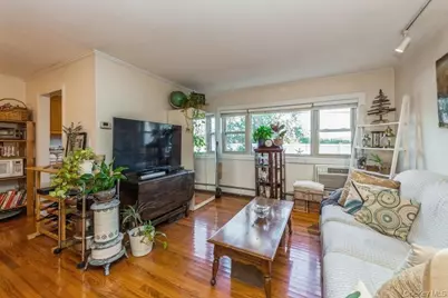 4 Rose Street #7, C-1, Oceanside, NY 11572 - Photo 3