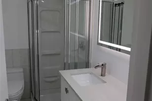 27 Heron Ln, Commack, NY 11725 - Photo 9