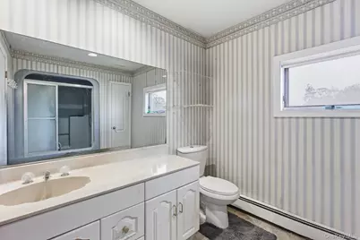 56 Eastview Road, Ronkonkoma, NY 11779 - Photo 19