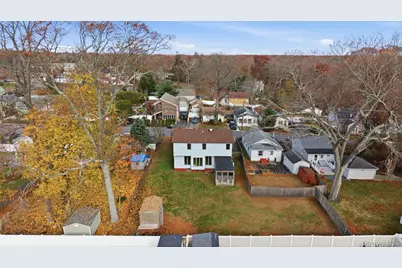 56 Eastview Road, Ronkonkoma, NY 11779 - Photo 25