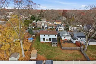 56 Eastview Rd, Ronkonkoma, NY 11779 - Photo 25