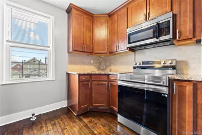 42-25 189th Street, Flushing, NY 11358 - Photo 13