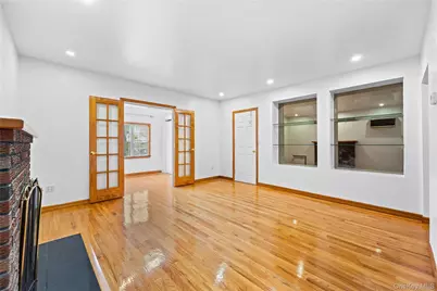 42-25 189th Street, Flushing, NY 11358 - Photo 5