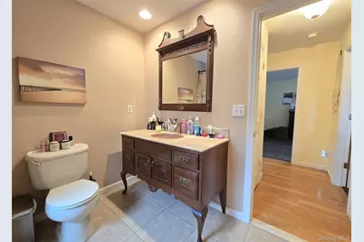 199 Connetquot Avenue, East Islip, NY 11730 - Photo 23