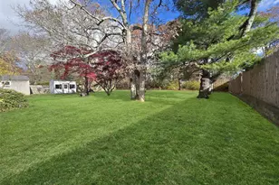 199 Connetquot Ave, East Islip, NY 11730 - Photo 3