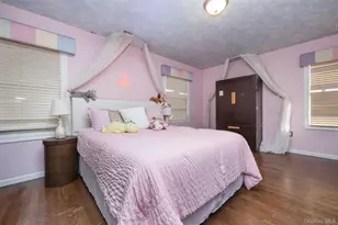 1680 Lake Ave, Merrick, NY 11566 - Photo 27