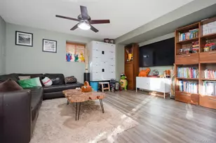 1680 Lake Ave, Merrick, NY 11566 - Photo 19