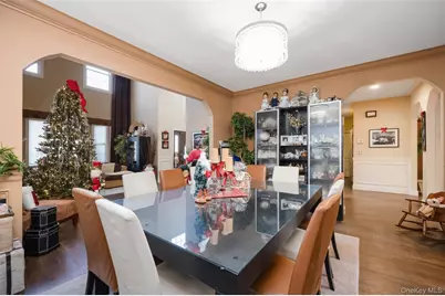 1680 Lake Avenue, Merrick, NY 11566 - Photo 13