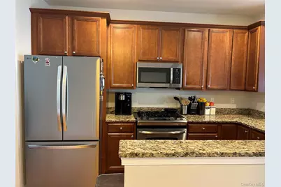 133 Somerset Drive, Massapequa, NY 11758 - Photo 3