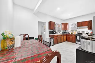 1106 Orchard St, Peekskill, NY 10566 - Photo 11