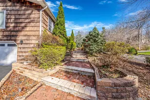 25 Farmington Ln, Melville, NY 11747 - Photo 7