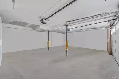 25 Farmington Lane, Melville, NY 11747 - Photo 43