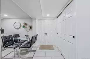 25 Farmington Ln, Melville, NY 11747 - Photo 37