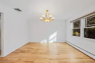 25 Farmington Ln, Melville, NY 11747 - Photo 23