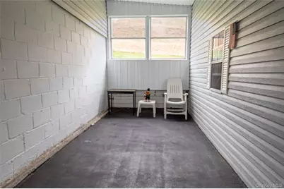 216 Hoyt Street, Port Ewen, NY 12429 - Photo 17