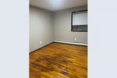 1051 Franklin Avenue, Valley Stream, NY 11580 - Photo 5