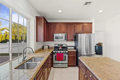 33 Pinehurst Drive, Mount Sinai, NY 11766 - Photo 15