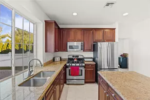 33 Pinehurst Dr, Mount Sinai, NY 11766 - Photo 15