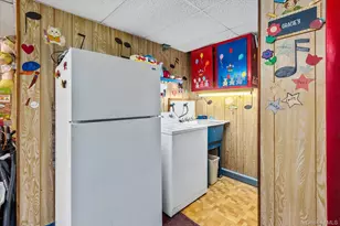 647 Seamans Nck Rd, Seaford, NY 11783 - Photo 19