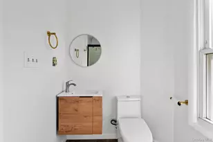 87 Winnikee Ave, Poughkeepsie, NY 12601 - Photo 21