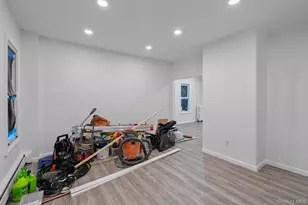 87 Winnikee Ave, Poughkeepsie, NY 12601 - Photo 3