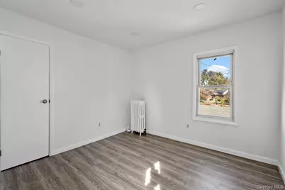 87 Winnikee Avenue, Poughkeepsie, NY 12601 - Photo 13