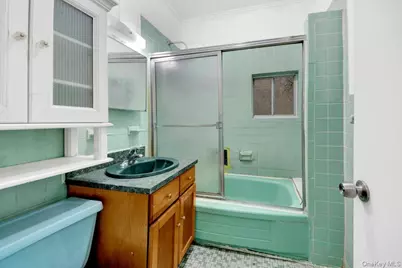 1238 Colgate Avenue, Bronx, NY 10472 - Photo 7