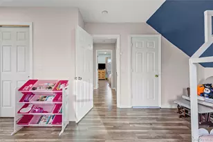 398 Concord Ave, Lindenhurst, NY 11757 - Photo 19