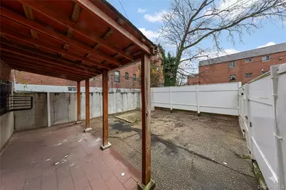 9141 195th Street, Hollis, NY 11423 - Photo 25