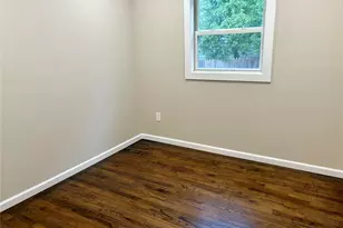 12 Hampton Rd, Sound Beach, NY 11789 - Photo 19