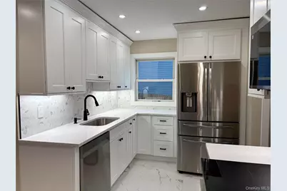 12 Hampton Road, Sound Beach, NY 11789 - Photo 9