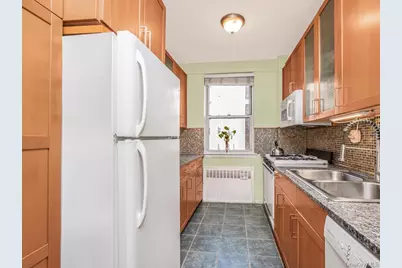 3725 Henry Hudson Parkway #5H, Bronx, NY 10463 - Photo 11