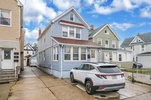 101-19 Lefferts Blvd, Richmond Hill, NY 11419 - Photo 1