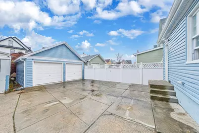 10119 Lefferts Boulevard, Richmond Hill, NY 11419 - Photo 3