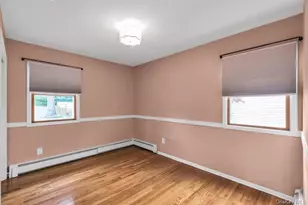 3 Bayview Pl, Locust Valley, NY 11560 - Photo 13